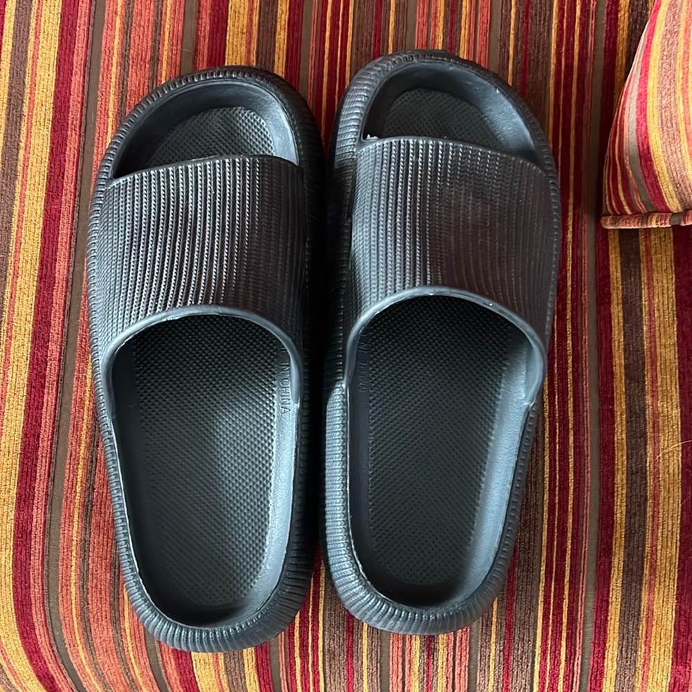 Pillow slides size 38-39 - 8